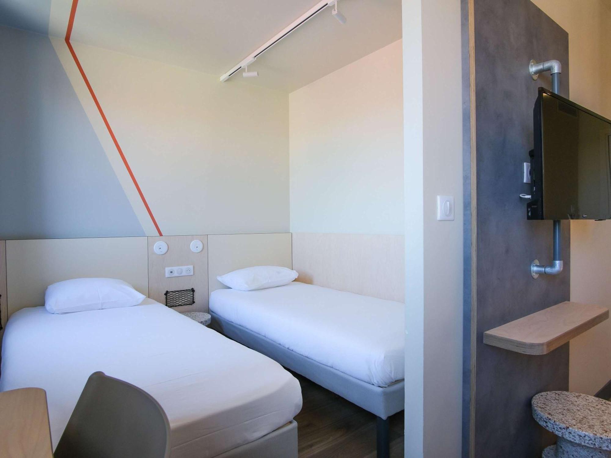 Ibis Budget Toulouse Labège Buitenkant foto